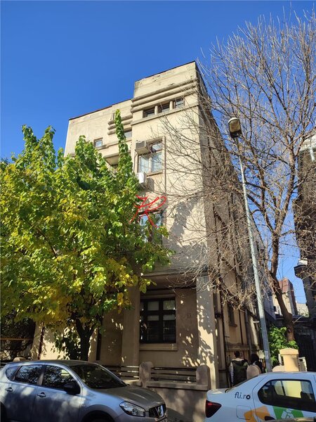 Mosilor, inchiriere garsoniera in bloc mic.